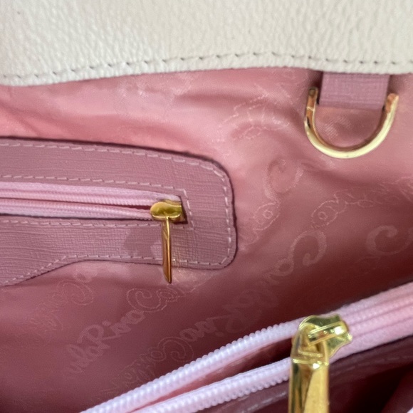 Carlo Rino Vinyl Satchel Shoulder Bag Cinderella Charm 
Matching Wristlet - Picture 8 of 9